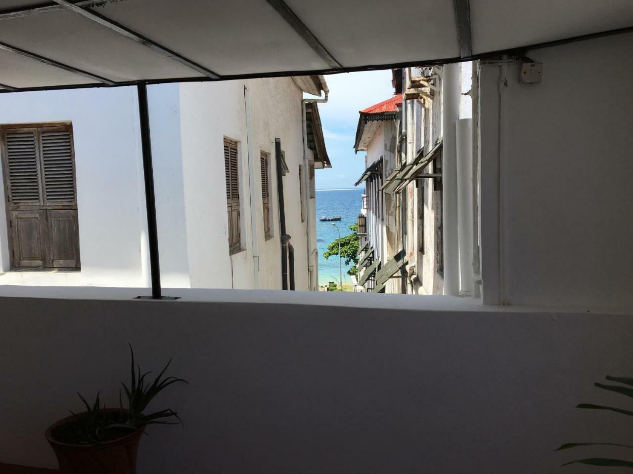Stone Town Sea View 호텔 잔지바르 외부 사진